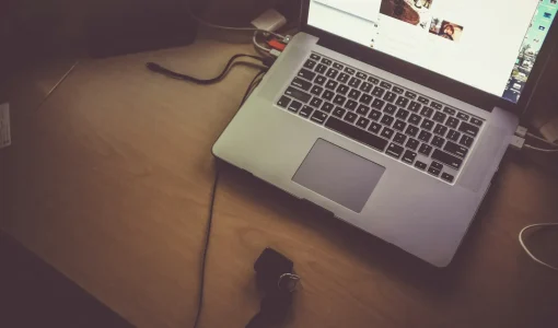 Menulis Konten yang Disukai Google & Manusia