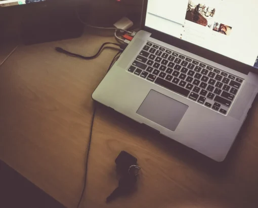 Menulis Konten yang Disukai Google & Manusia