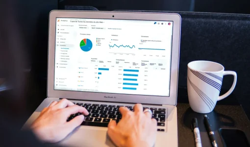 11 Tren Content Marketing 2025 yang Wajib Anda Tahu (Bukan Cuma Soal AI!)