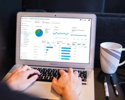 11 Tren Content Marketing 2025 yang Wajib Anda Tahu (Bukan Cuma Soal AI!)